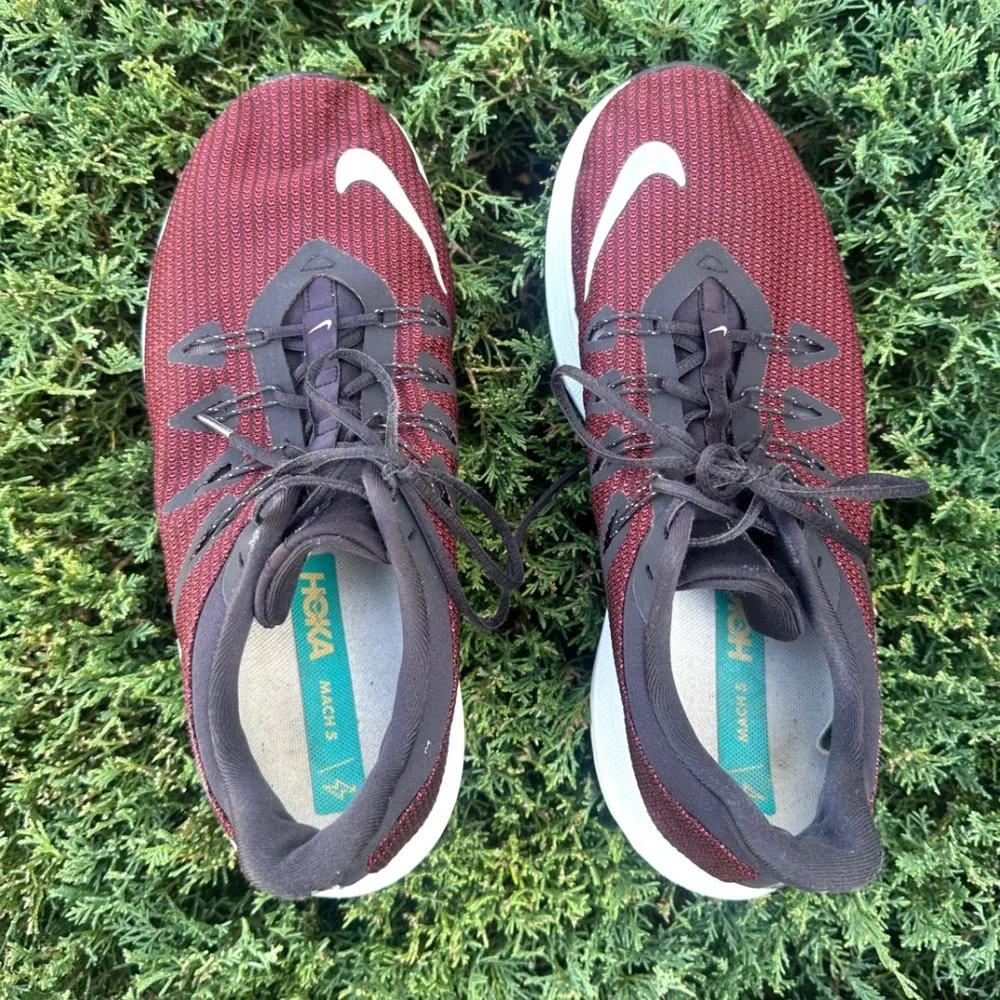 Nike Quest Men's‎ Marathon Running shoes Size 10.5 Burgundy Red